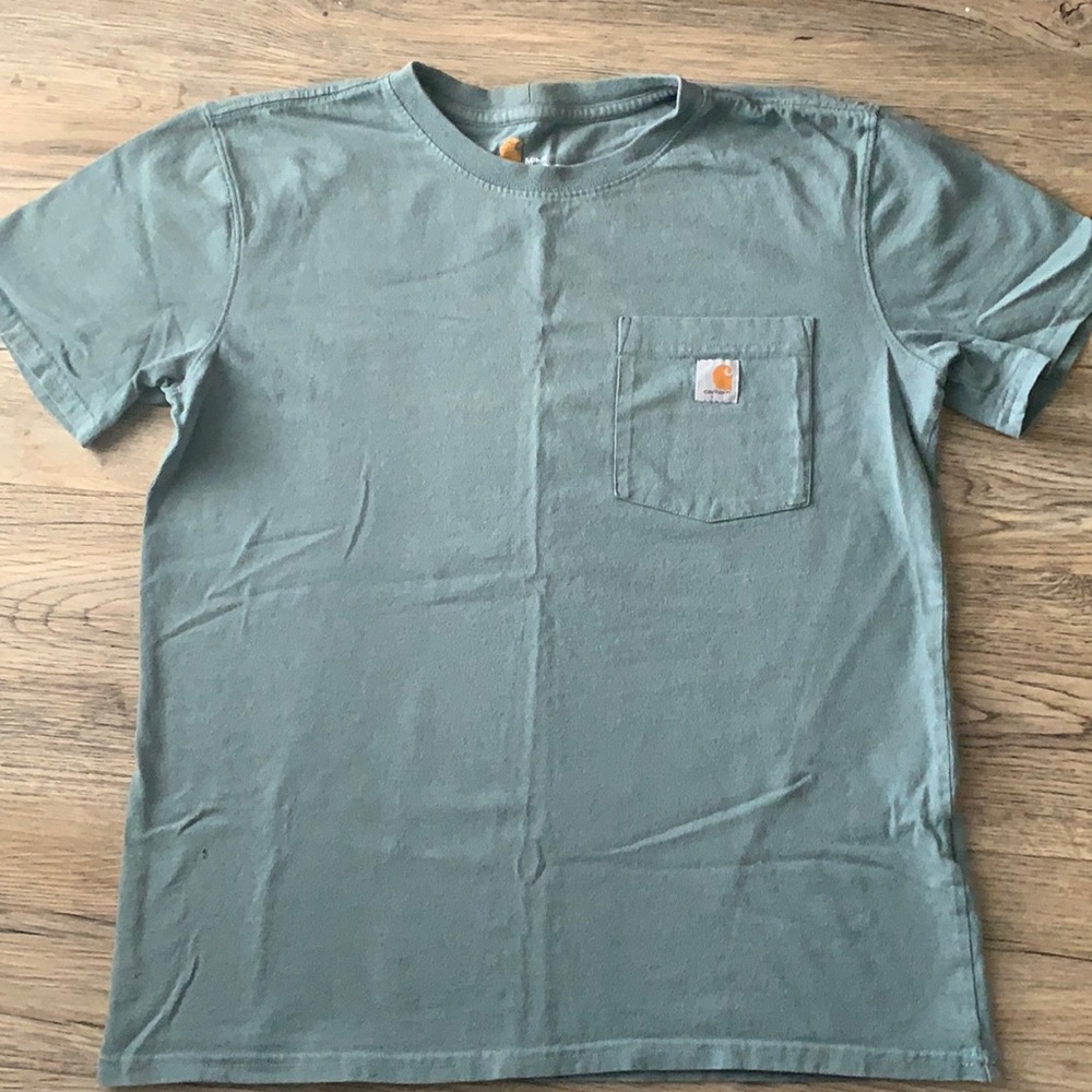 Women’s carhartt shirt